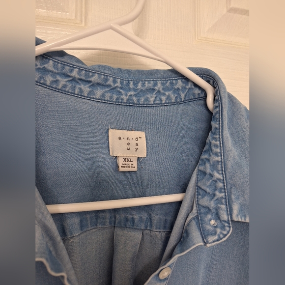 A New Day Chambray Button Down‎ XXL Like New - Picture 2 of 4